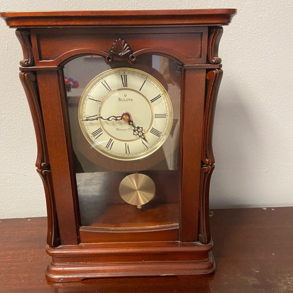 Chime clock - works